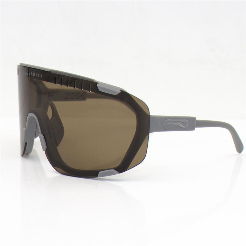 Polarized Cycling Glasses DEVOURS Outdoor Sports  Running Mountaineering Cycling Wind and Sand Resistance