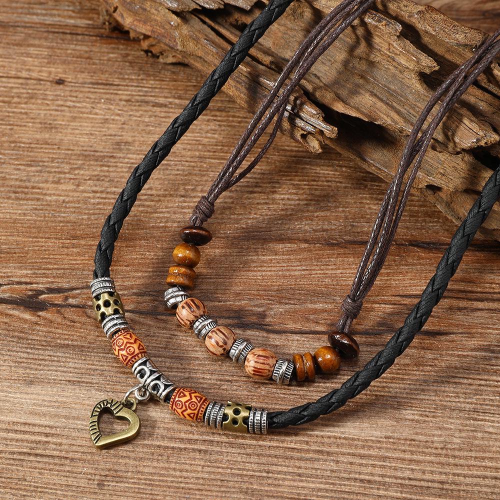 Женское ретро многослойное этническое ожерелье с деревянными бусинами, сердцем и крестом разноцветный