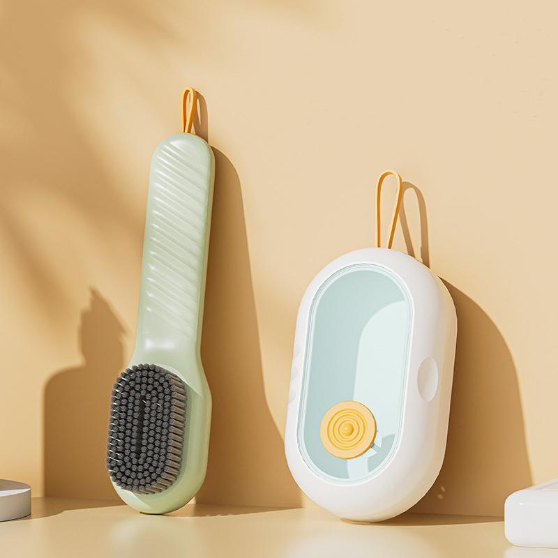 1pcs Shoes Brush Automatic Liquid Discharge Multifunction Press Out Shoes Cleaner Soft Bristles Clothes Brushes Cleaning Tool