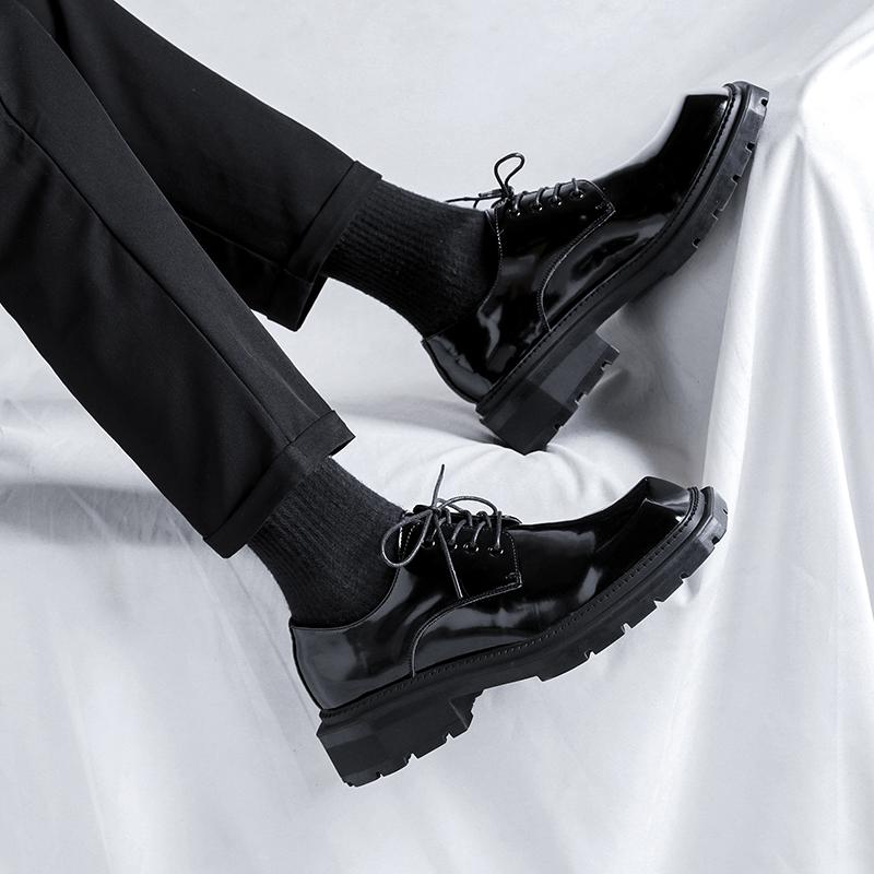 2025 Herren Freizeitschuhe Britische Business Herren Leder Schnürschuhe Dicke Sohlen Komfort Vielseitig Hochzeit Herren Anzugschuhe