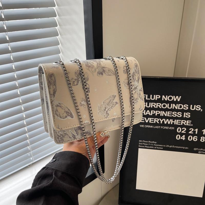 Fashion Chain Small Square Bag Women's New Casual Messenger Bag Versatile Commuter Shoulder Bag