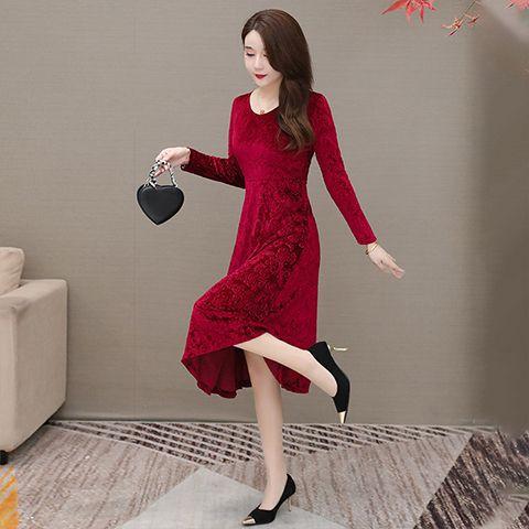 Golden Velvet V-neck Dress, Spring New Long Dress, Embossed Long-sleeved Femininity, Slim and Thin Big Swing Dress