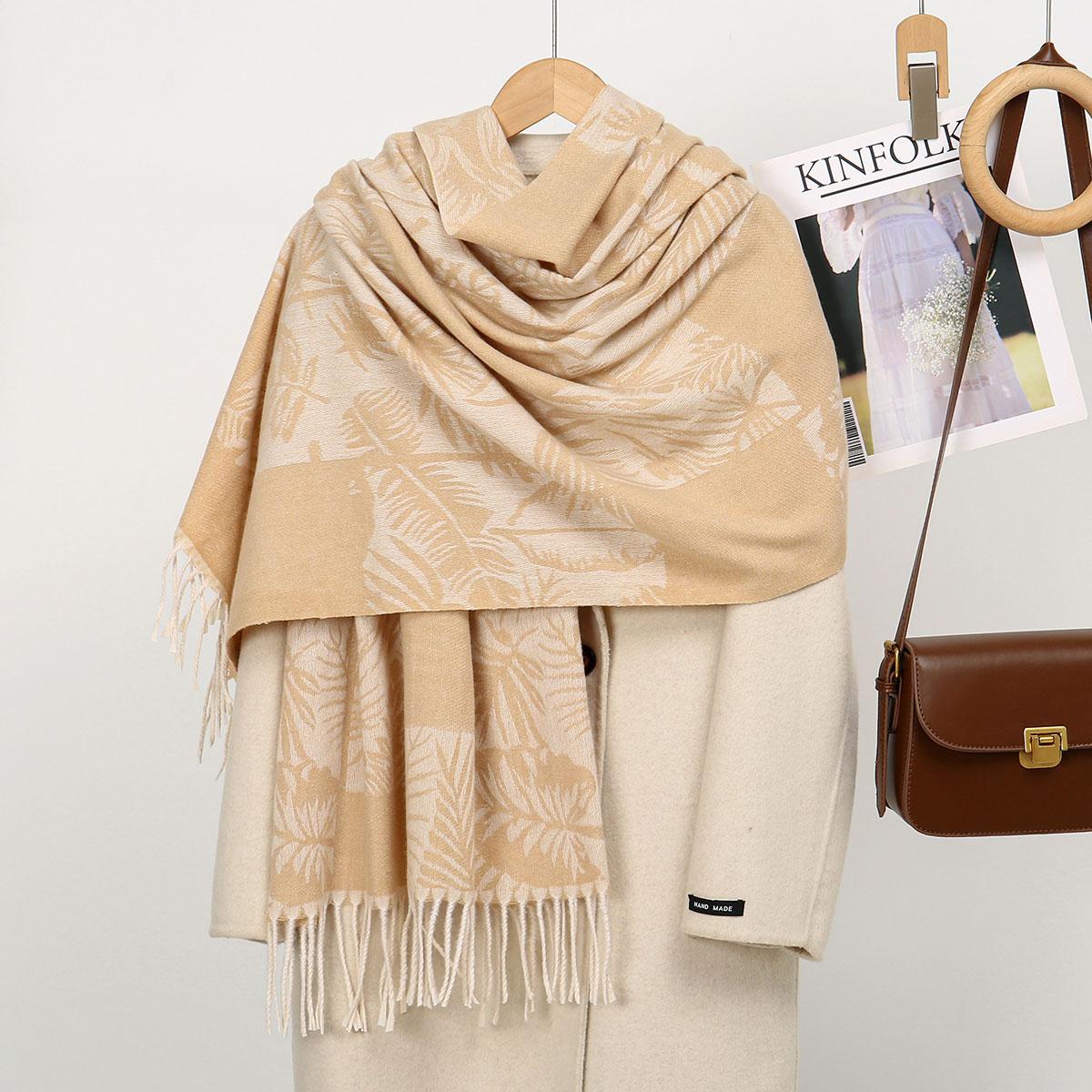 

Fashion Jacquard Pashmina Scarf Tassels Shawls Woman Autumn Winter Warm Wraps Big Size Cape Female Thick Blanket Wraps Foulard