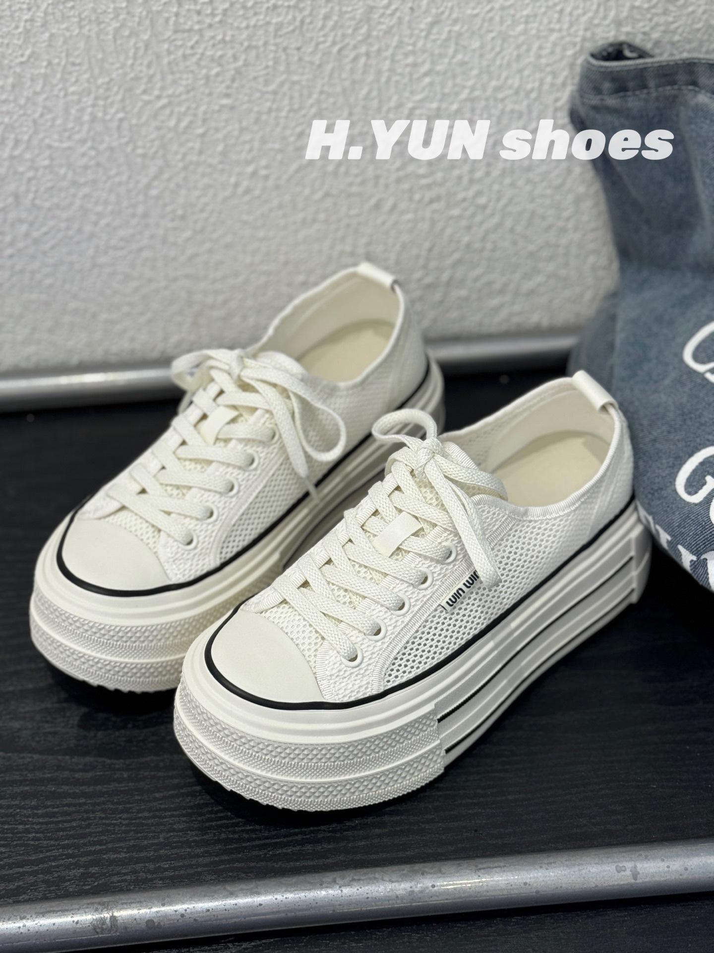 

Korean version 2025 summer new thick-soled heightening white shoes women s shoes casual sports shoes lace-up mesh shoes single shoes tide 35