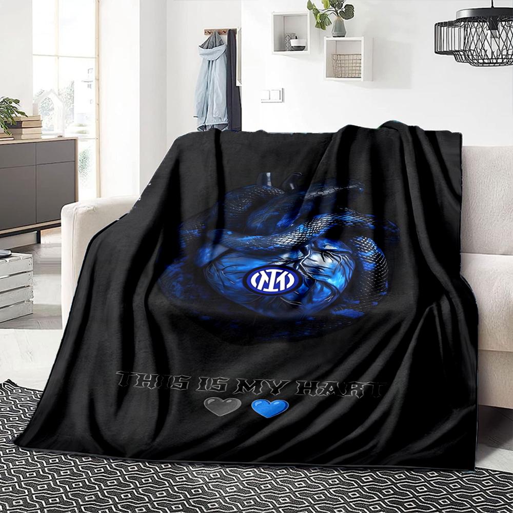 Inter Milan Fan Artwork Blankets Flannel Printed Breathable Warm Throw Blanket for Home Office Bedspreads 0708a100