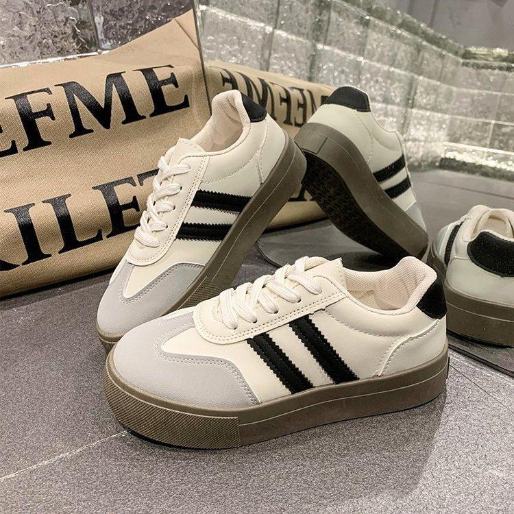 Autumn Student Leather German Training Shoes New Platform Retro Casual Sports Shoes