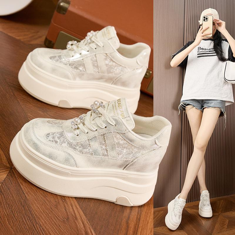 Platform white shoes women's 2025 summer new hollow breathable mesh sandals fashionable versatile inner height increase women's shoes