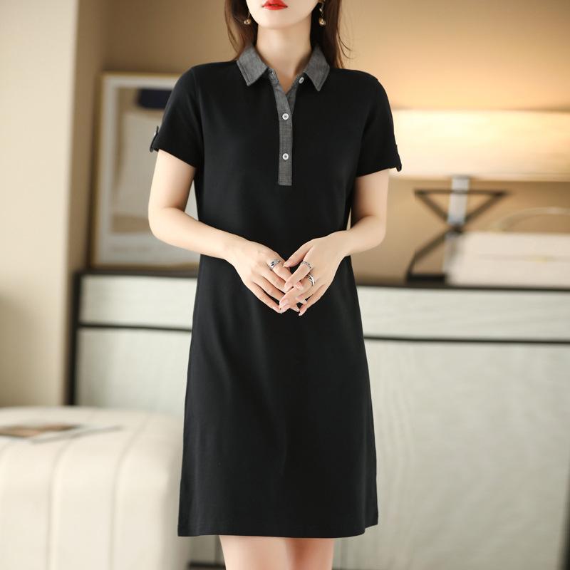 

Женское платье-поло, летнее, однотонное, утягивающее, средней длины, повседневное, спортивное, с лацканами M чёрный