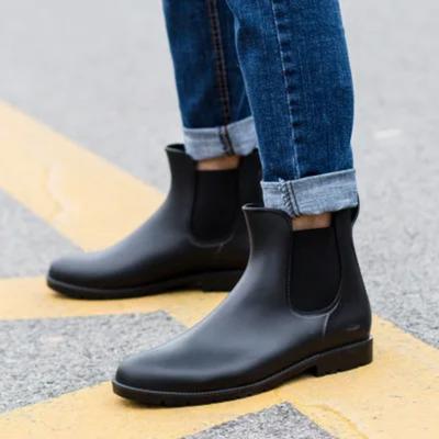 Scarpe da uomo – Stivali di gomma e copriscarpe