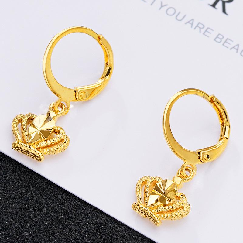 Cercei imitație aur nisipiu de înaltă calitate: Design cu ciucuri de lungă durată pentru femei, Accesorii din cupru transfrontaliere