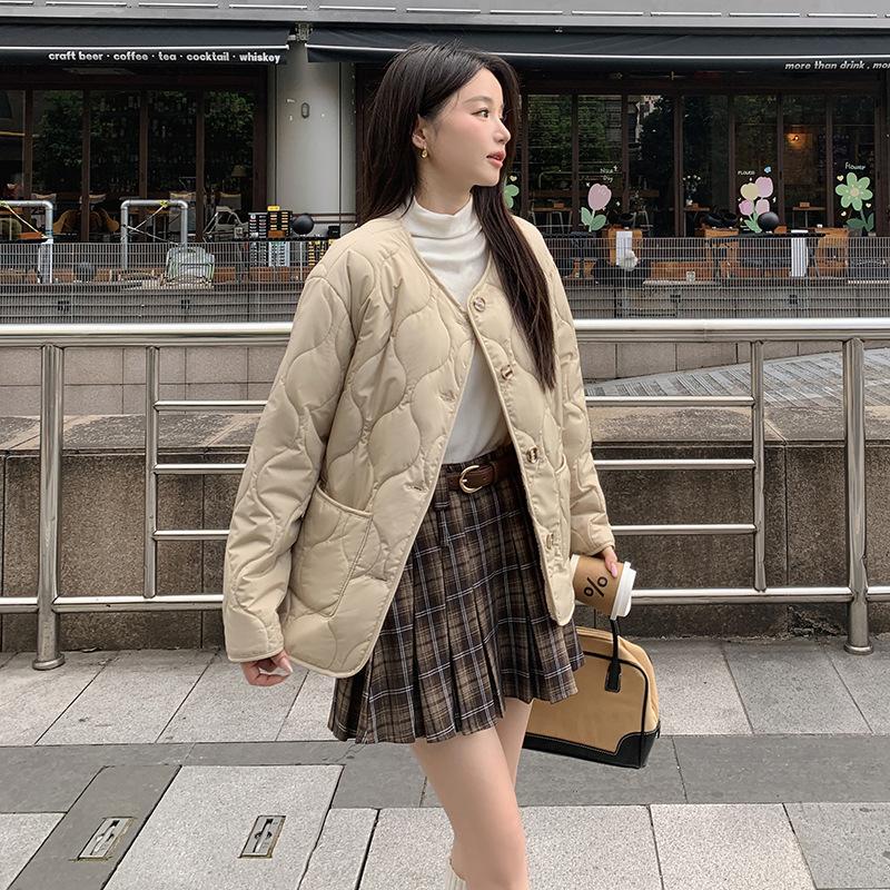 Herbst und Winter Rundhals Wollfutter Baumwolljacke für Damen Dünne Koreanischer Stil Kurze Halslose Nähte Baumwolljacke