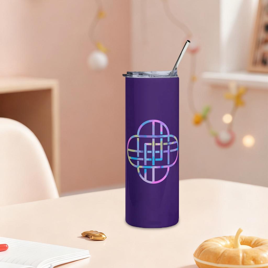 The Purple Water Cup Has A Large Capacity And Is Convenient To Carry. It Is Also A Fashionable Item.