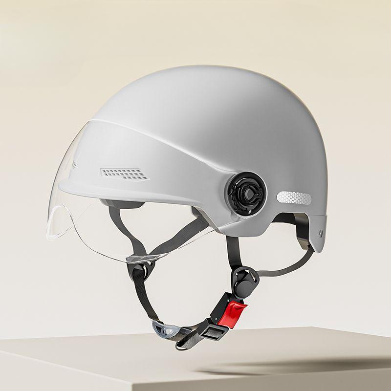 Electric Car Helmets and Horns for Men and Women Autumn, Summer and Winter Electric Motorcycle Horns for Summer Half Helmets for All Seasons
