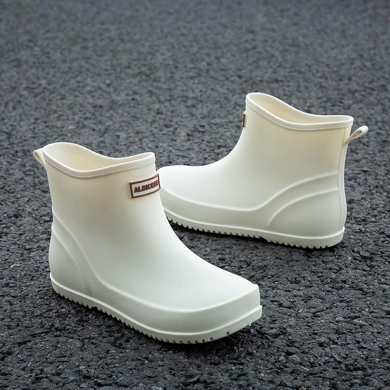 Kadın Yüksek Kaliteli Su Geçirmez Nefes Alabilir Kauçuk Bilekte Botlar Yaz & Sonbahar Yağmurları için Burun PVC İç Taban Rahat Pozisyon
