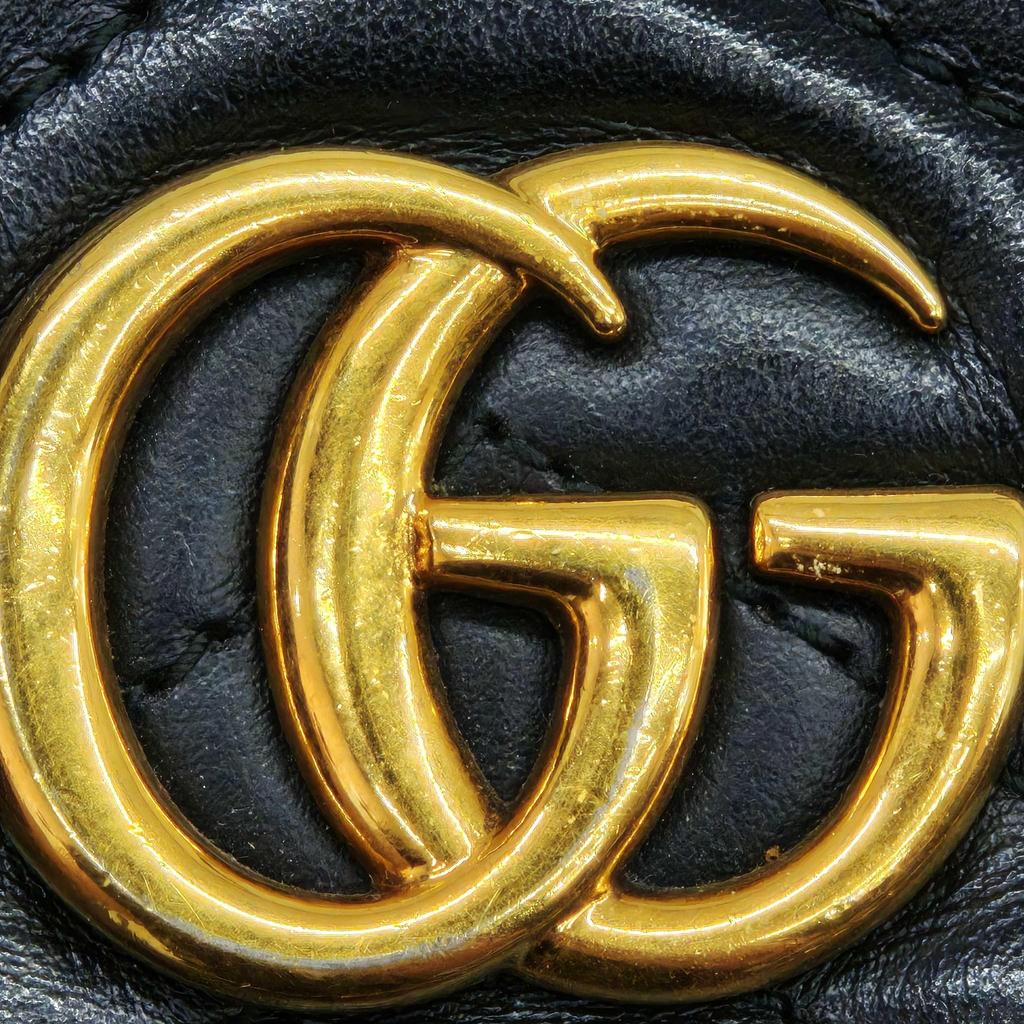 [Gebraucht] Gucci GG Marmont Matelassé Minitasche 'Nero' - Ausgezeichnet #FX8EDV