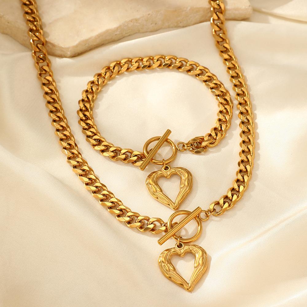 Stainless Steel 18K Gold Plated Heart Pendant Necklace Bracelet Set Women Hip Hop OT Buckle Cuban Clavicle Chain Jewelry