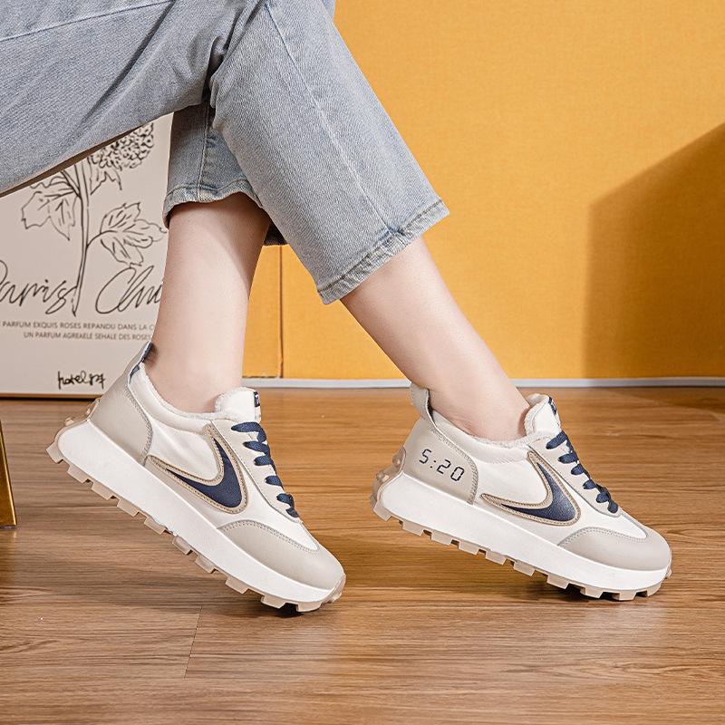 Fleece Thick-Soled Heightening Waffle Shoes Female Students Versatile Board Shoes Non-Slip Sports Casual Shoes Dad Shoes