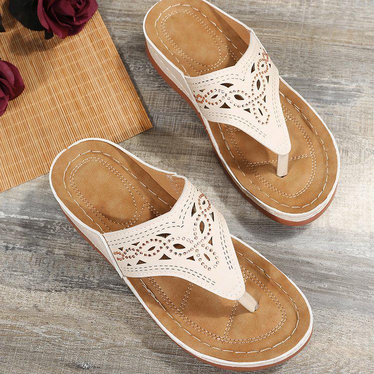 2022 Summer Rhinestone Thick Sole Plus Size Sandals