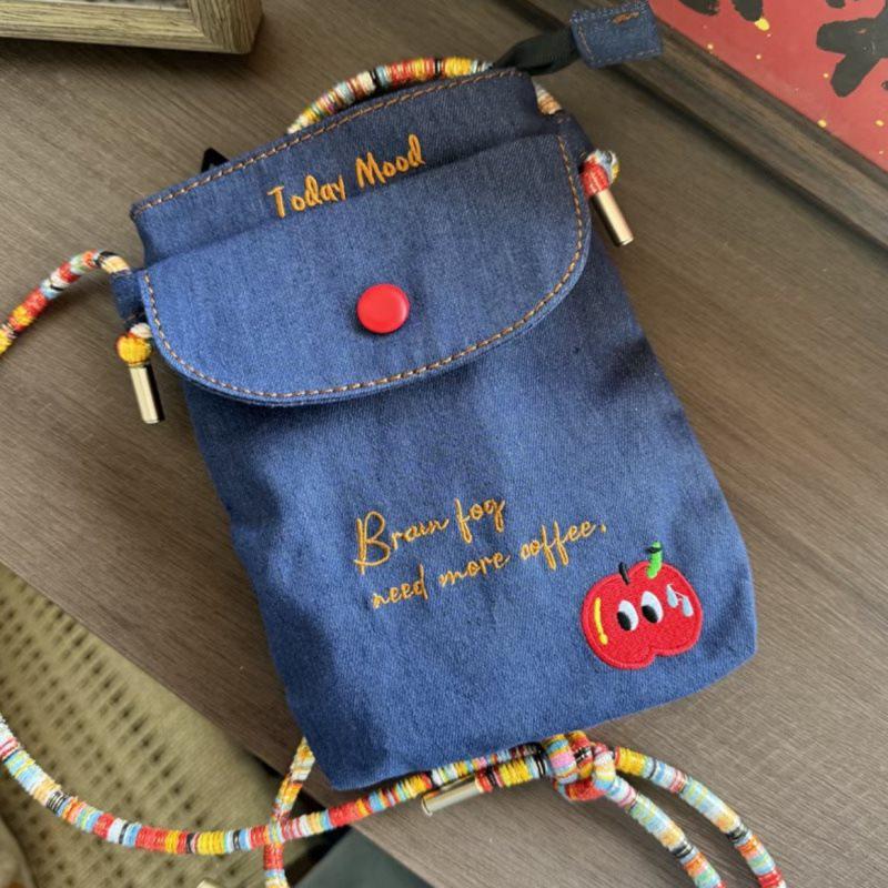 

High-Value Denim Crossbody Phone Bag: Summer Fashion, Versatile, Fresh & Compact