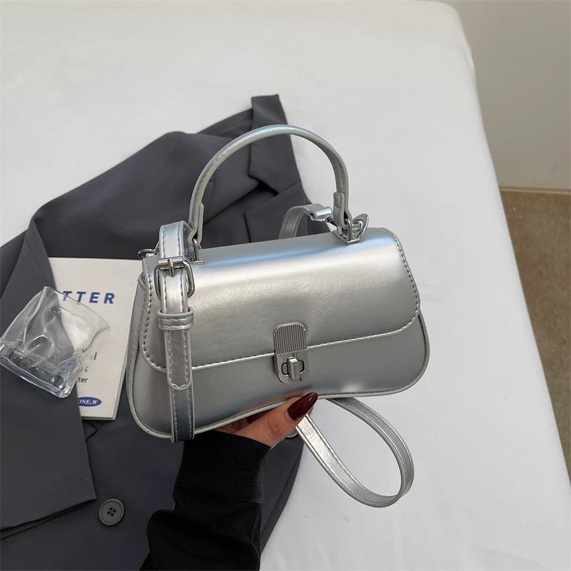 Small bag women's new summer versatile shoulder messenger bag high-end portable small square bag