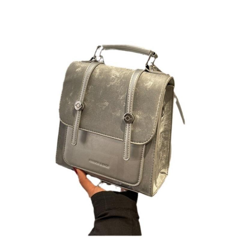 Niche Backpack Fashionable Versatile Small Bag Women's New Popular Messenger Bag Travel Backpack