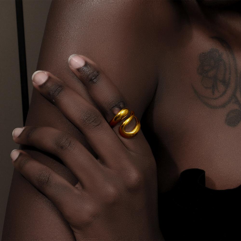 MamacitaSlay Minimalist 18K Gold Plated Stainless Steel Hollow Out Open Ring New Design Waterproof Jewelry Women's Charm Gift
