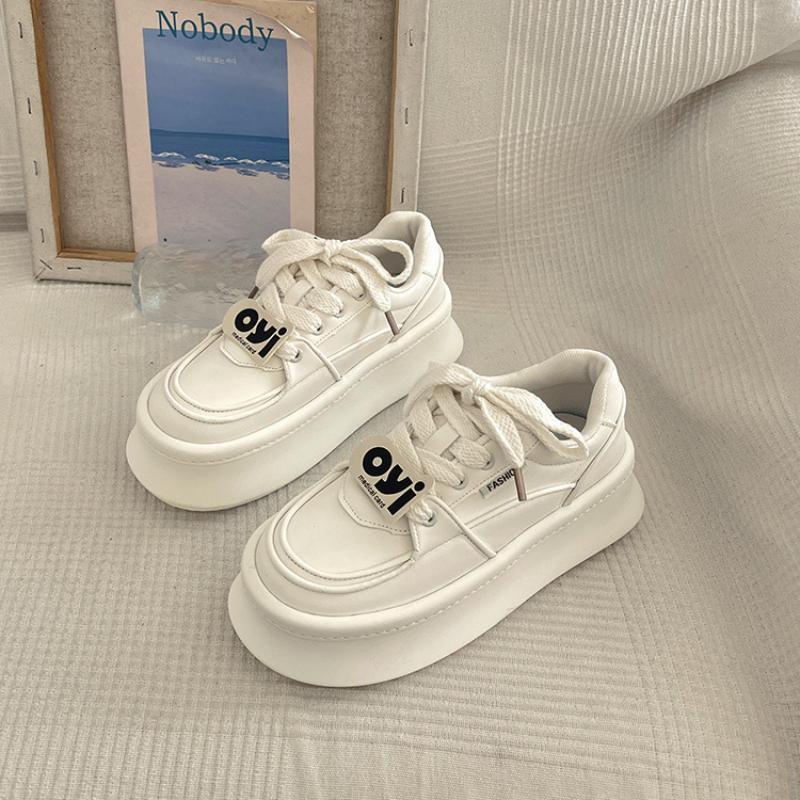 

Обувь женская 2024 года, мокасины с закрытым носком, меховые, с круглым носком, повседневные женские кроссовки, новые зимние мокасины, удобные, с пряжкой, на резинке 40 белый