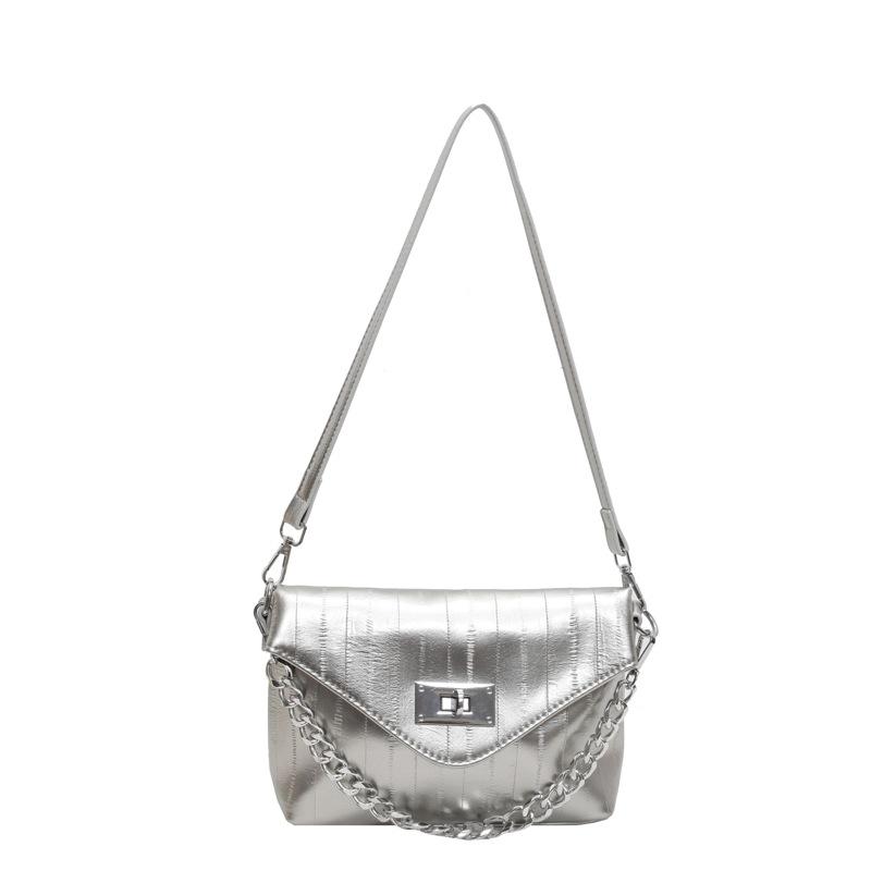 

Модная текстурная сумка подмышку женская новая трендовая весенне-летняя цепочка конверт маленькая квадратная сумка на одно плечо сумка-мессенджер серебряный