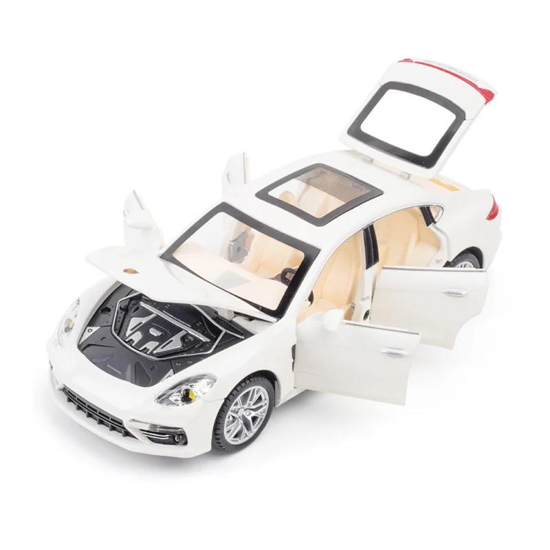 1:24 Porsche Panamera Alloy Model Car Simulation Sound And Light Pull Back Children's Diecast Toy Car With 6 Door Can Opend