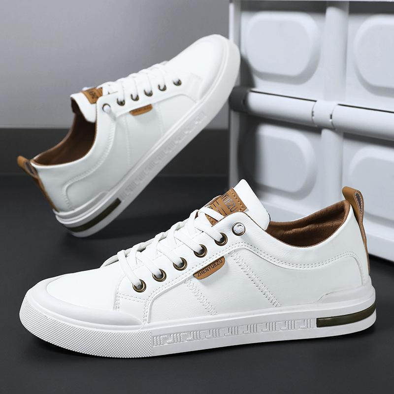 Spring Summer Mens Leather Board Shoes Lightweight Breathable Casual Shoes Loafers Sale Youth Men Flats Sneakers Tenis Masculino