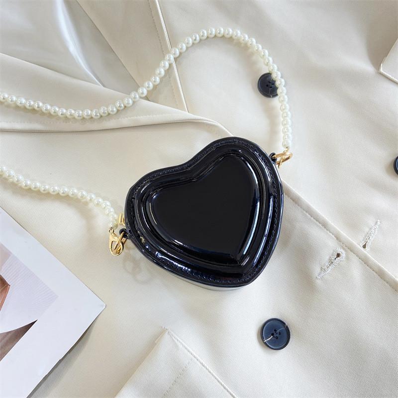 2024 Neue Mode Herzförmige Mini-Tasche Für Damen Stilvolle Perlen Schulter Crossbody-Tasche