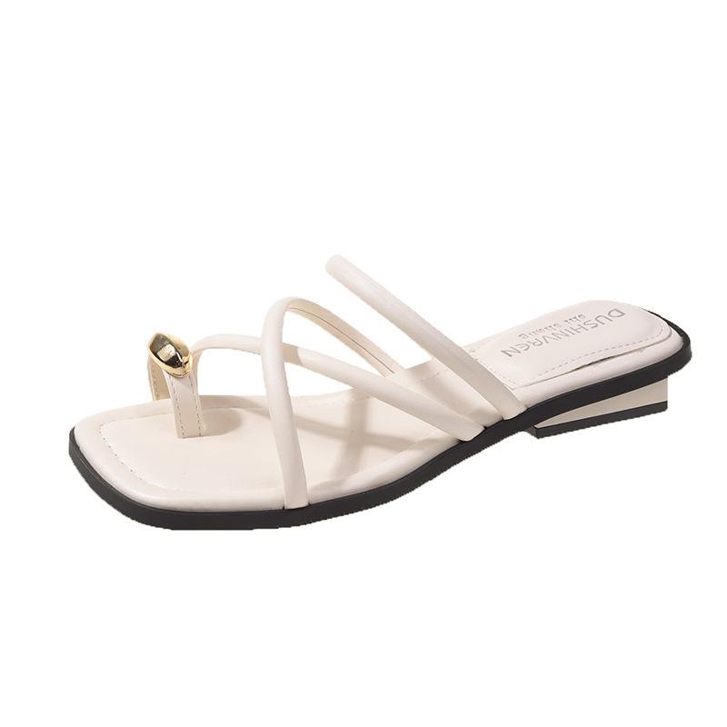 

Летние сексуальные женские шлепанцы, новые модные шлепанцы с застежкой-клипсой, плоские шлепанцы, уличные тапочки, повседневные пляжные сандалии на плоской подошве 35