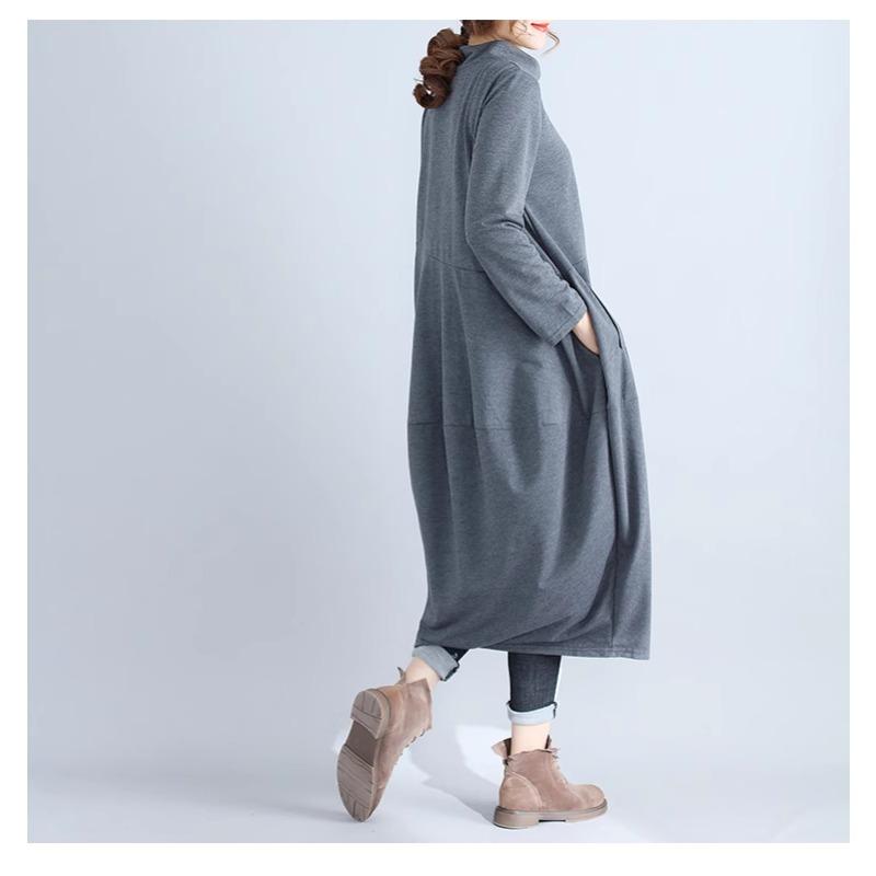 A Semi-high-neck Long Dress Is Pieced Together with A Long-sleeved Dress