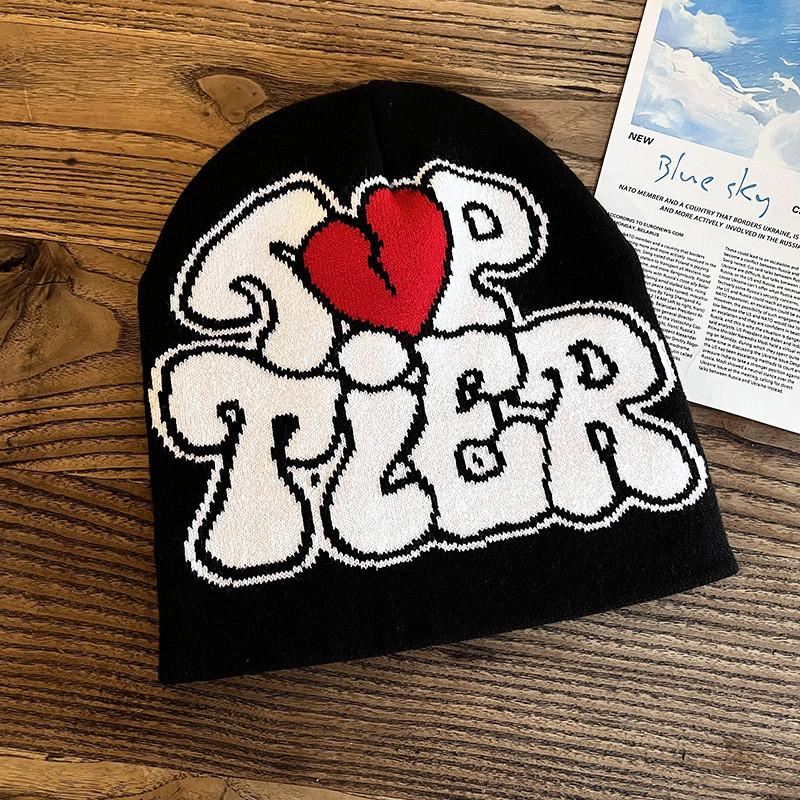 Fashion Knitted Hat With Letter And Heart Embroidery Design For Casual Daily