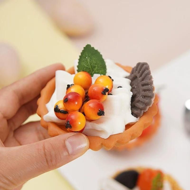 Simulation Fruit Egg Tart Fake Mango Raspberry Cake Model French Bread Desserts Ornaments Bakery Window Display Samples Photogra