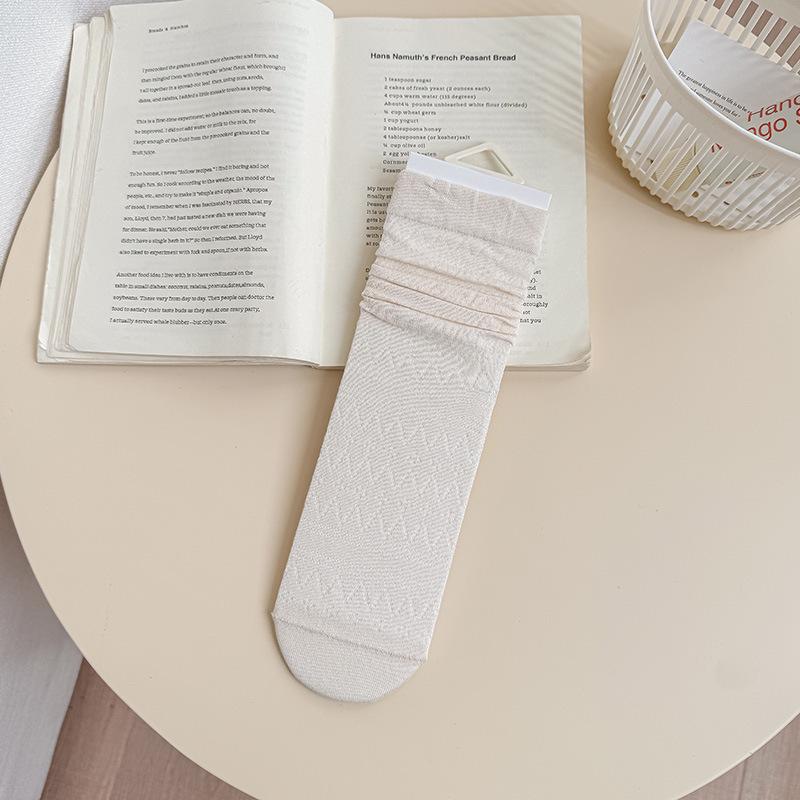 Korean Style Breathable Mesh Silk Mid-Calf Slouch Socks