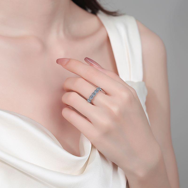 Yin Baichuan S925 Sterling Silver Women's Moissanite Princess Ring - 1 Carat