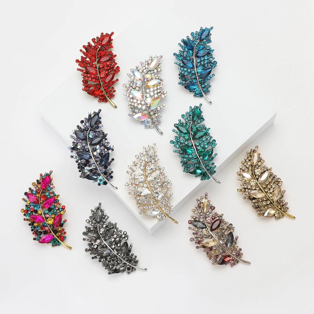 Rhinestone Feather Brooches for Women Unisex Creative Pins Event Party Backpack Decoration Clothes Accessories
