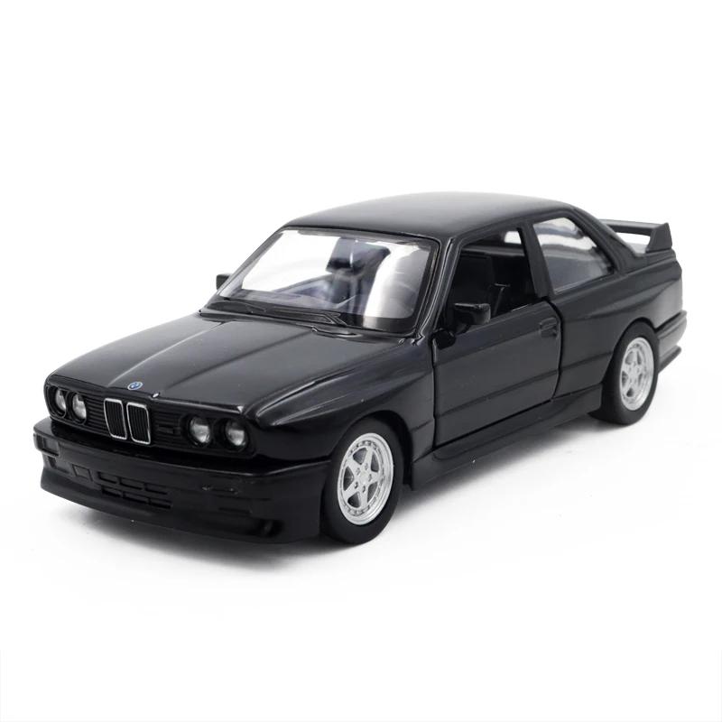

1:36 BMW M3 1978 Alloy Classic Sports Car Model Diecast Metal Simulated Sliding Inertia Vehice Toy Kid Gifts Decoration