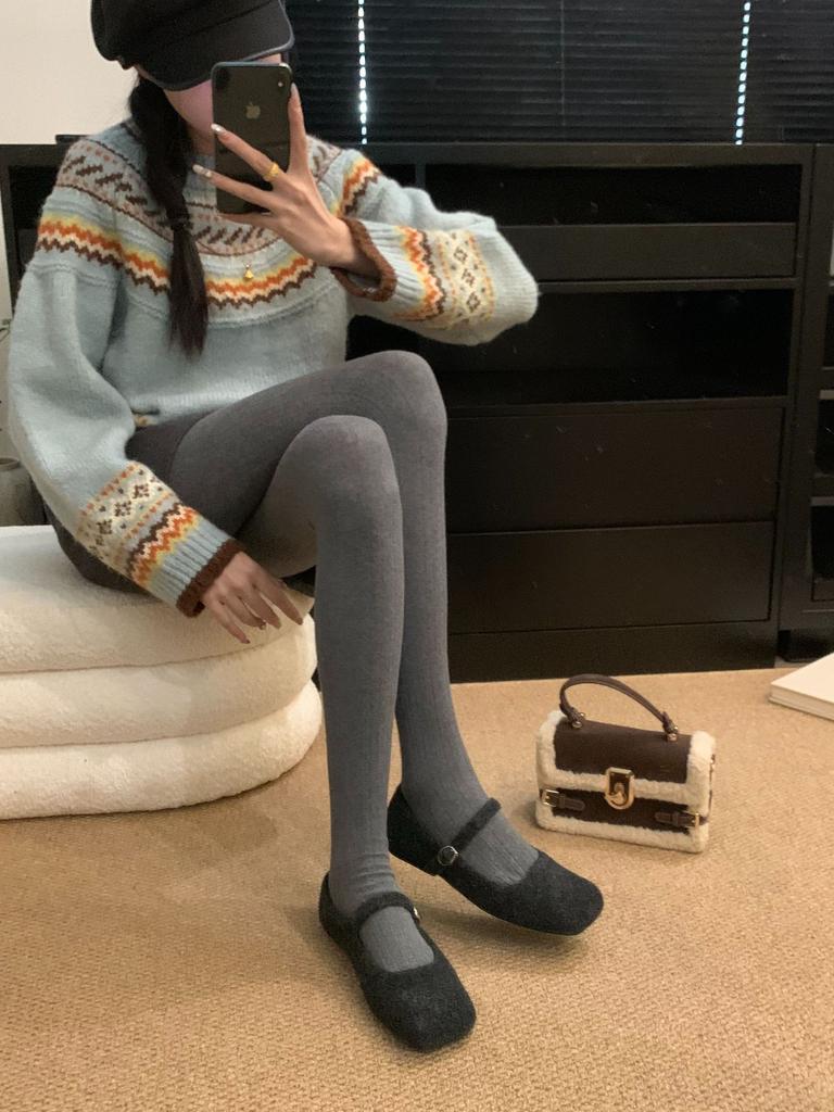 2025 Autumn and Winter New Versatile Square Head with Mary Jane Shoes Fluffy Shoes Women's Flat Bottom Shallow Mouth Velvet Single Shoes Women