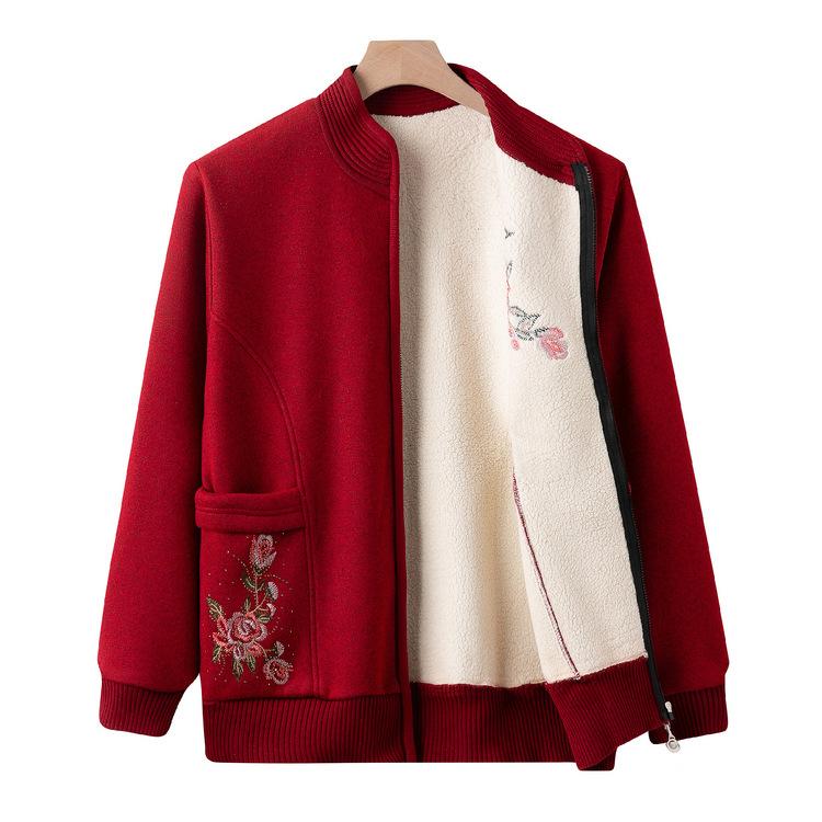 Kaschmir Strickjacken im Herbst und Winter. Neue Strickjacken-Stile mit Reißverschluss für Frauen mittleren Alters, alte Damen und Großmütter.