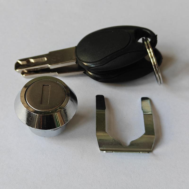 1 Set Cylinder Core Plug And Keys Motorcycle Top Box Lock For 25L 32L 36L 40L 45L 50L 55L 60L 65L 80L 85L 100L Top Case