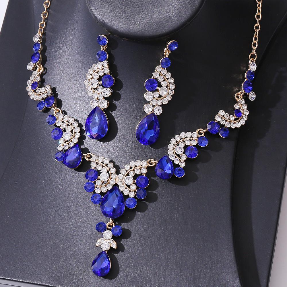 Light Luxury Crystal Gemstone Necklace and Earrings Set, Dress Bridal Two-piece Set, Female Accessories