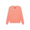 Fear of God Essentials Sudadera de forro polar con cuello redondo y estampado de logo, unisex, color coral FOG-FW22-259