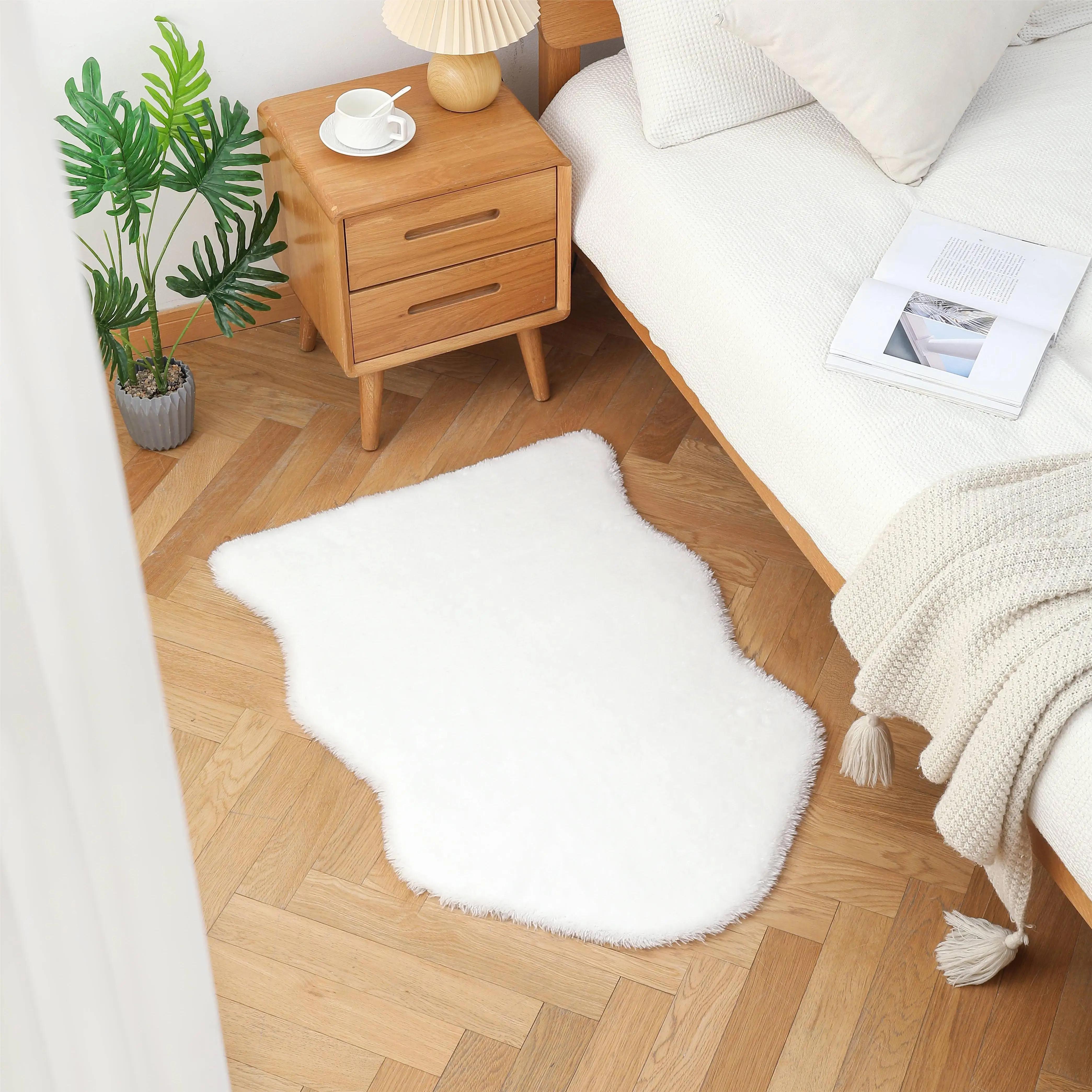 

55X80CM Soft shaggy fur carpet for living room sofa Cushion Chair Bedroom Mats Lambskin Rug 550MMx800MM белый