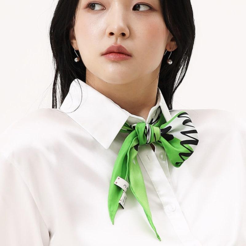 ONSZ Diamond silk scarf with green border