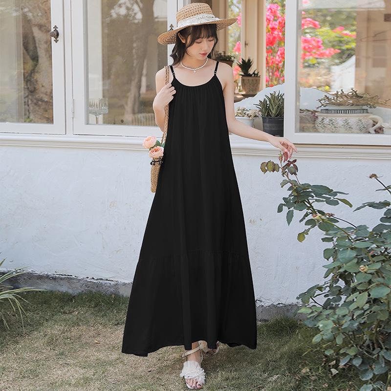 

Корейское миди-платье без рукавов с оборками - Лето 2023: Художественный и свежий стиль на бретелях-спагетти One Size чёрный