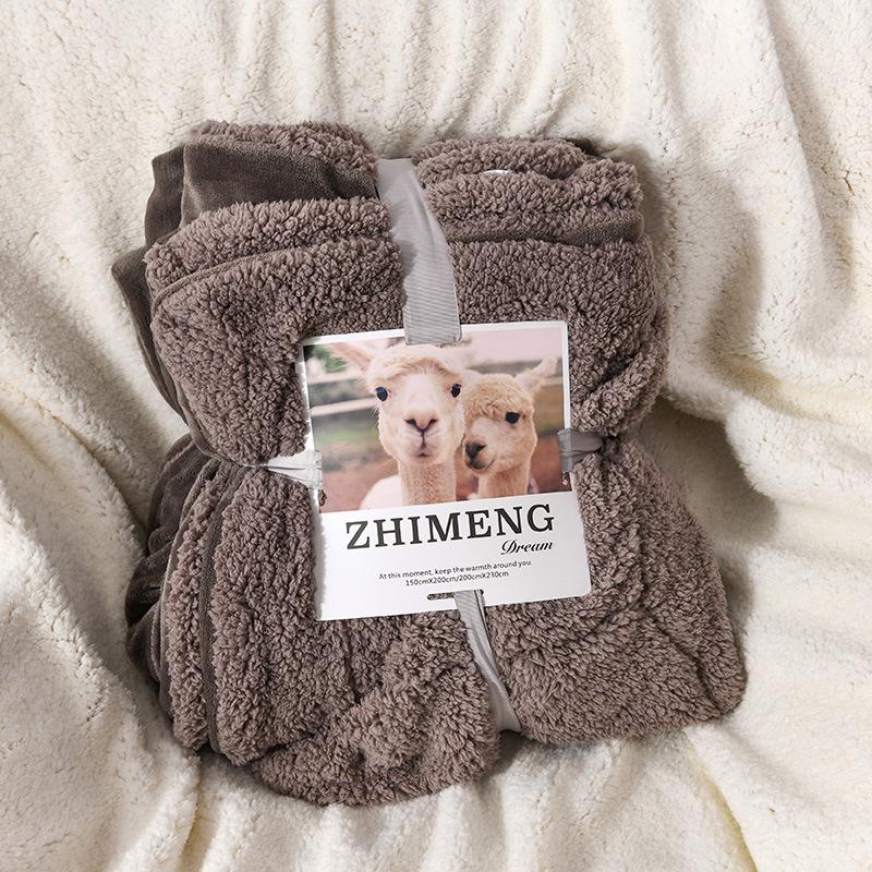 Double-Layer Thickened Flannel and Lamb Fleece Blanket with Solid Color and Custom Logo