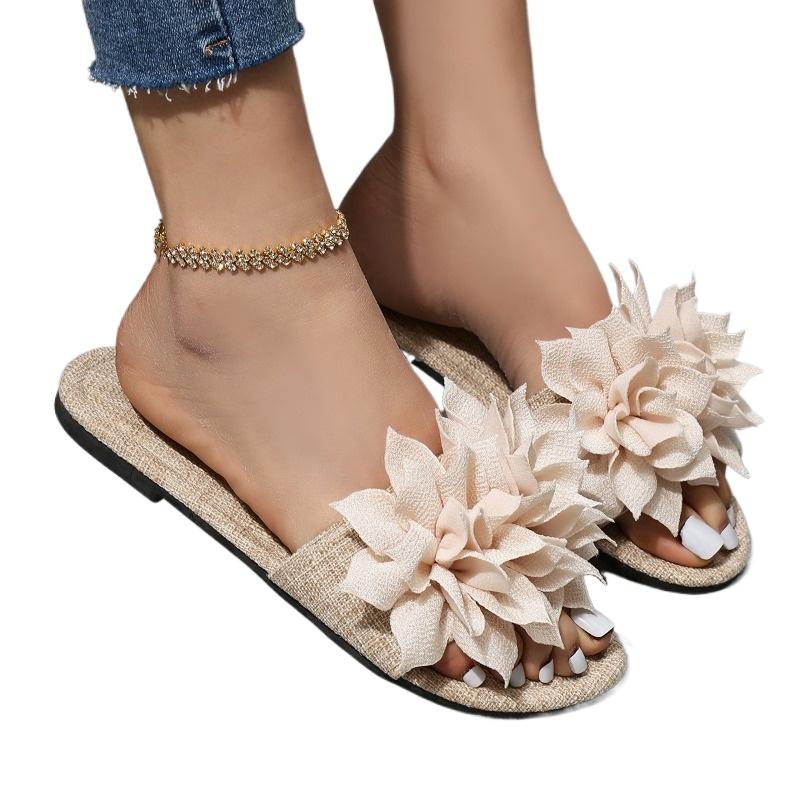 Fashion 2024 New Flat Bottomed Sandals for Women's Summer New Style Comfortable and Versatile for Outdoor Wear Flower Beach Slippers