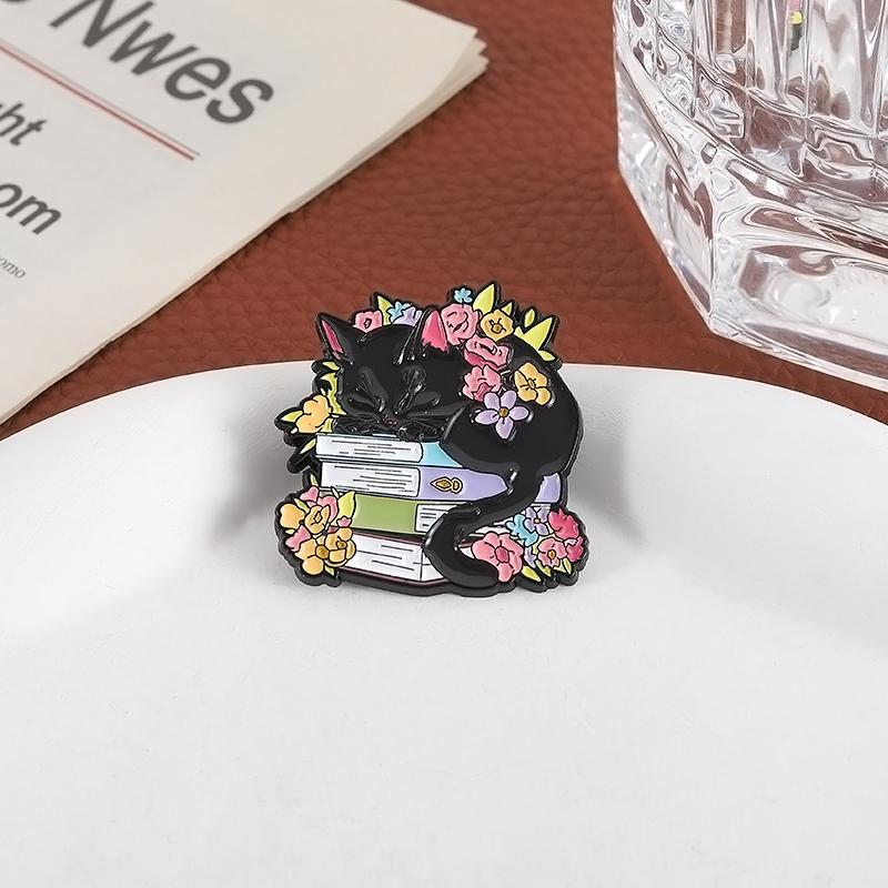 Sleeping Cat on Books Enamel Pin Cute Black Cat Reading Floral Book Lover Brooch Lapel Backpack Badge Jewelry Gift for Friends